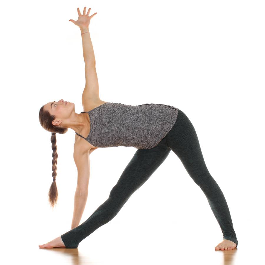 Позы йоги стоя | yogamaniya