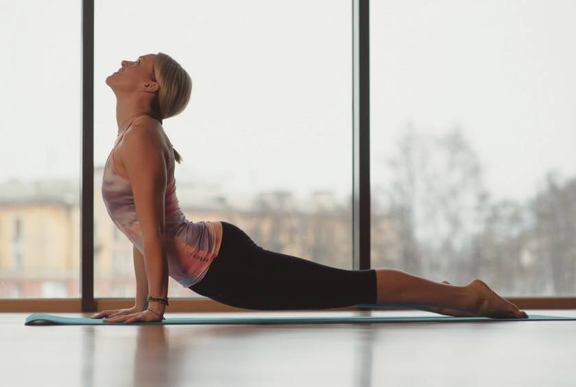 Йога для спины: как укрепить мышцы и избавиться от боли?