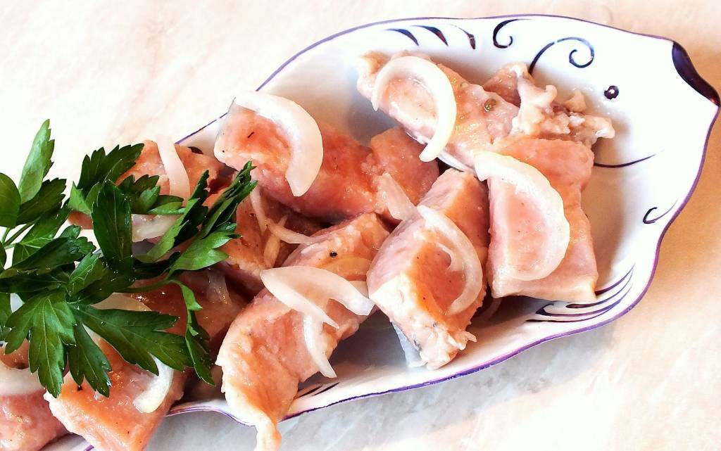Рыба «хе» по-корейски: приготовление из минтая, скумбрии, линя, толстолобика, сельди, карпа и сома — классические и быстрые рецепты