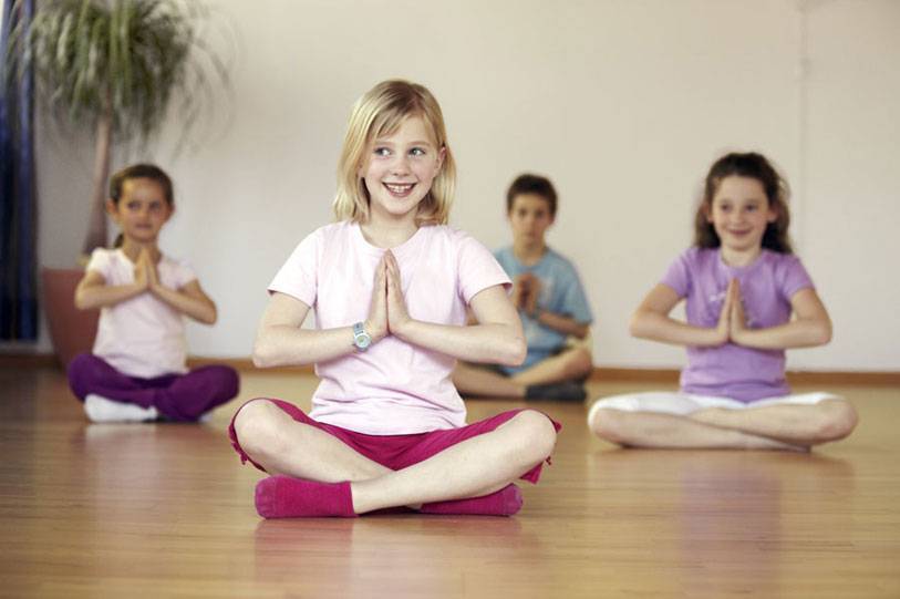 Детская оздоровительная йога: позы, упражнения, видеоуроки
