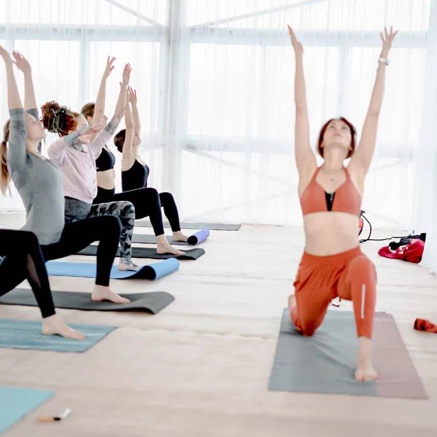 Йога для женщин, женская йога. особенности практики