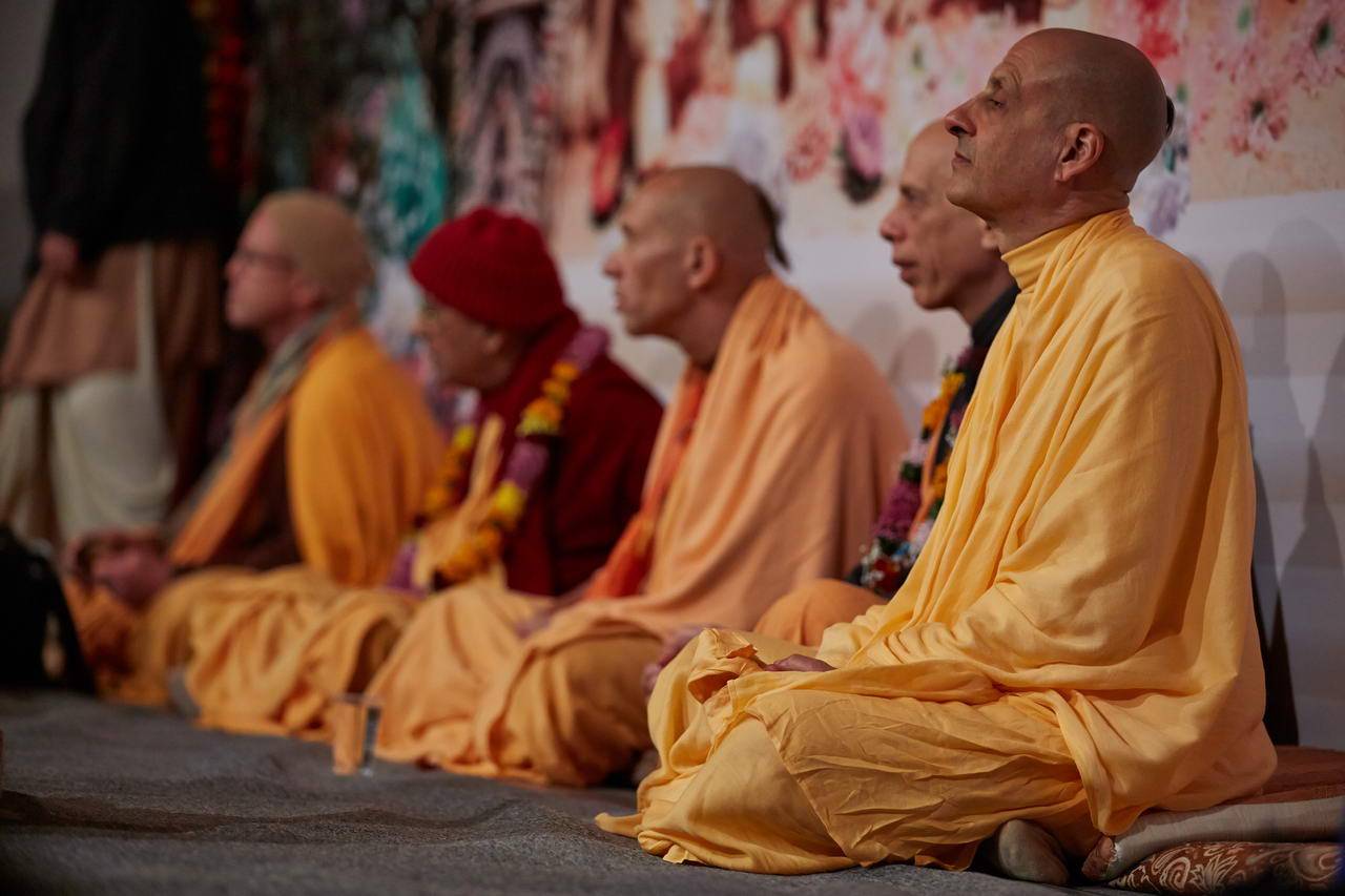 Учитель в буддизме - почему так важен наставник на пути к просветлению