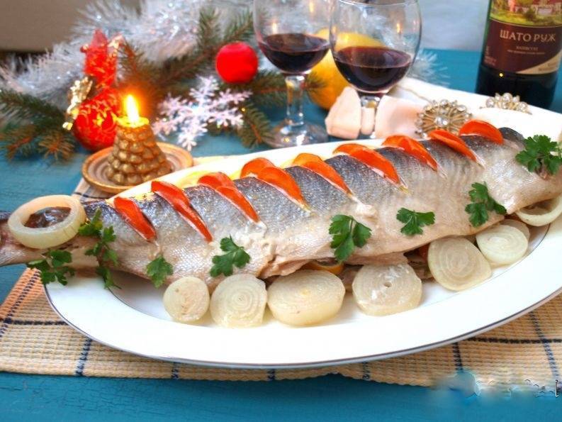 Почему селедка должна быть на новогоднем столе: рецепт лучшей бюджетной рыбы для здоровья