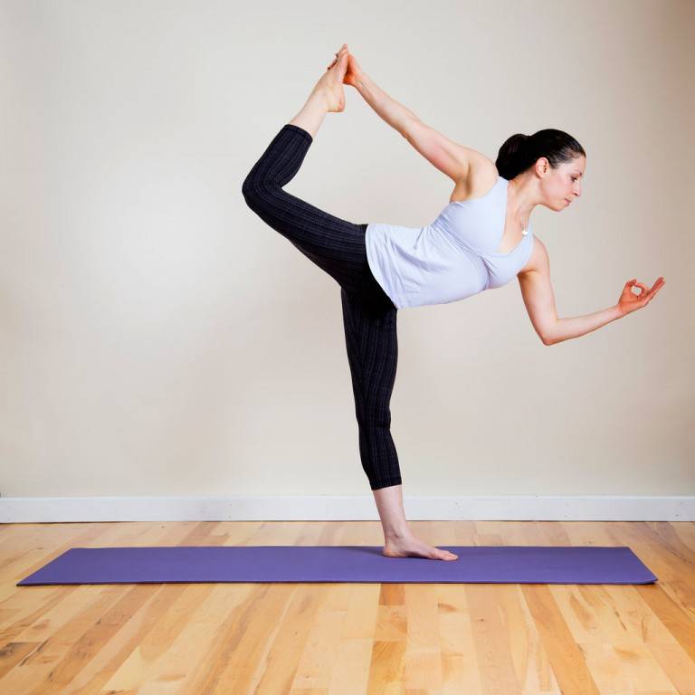 Йога стретчинг для начинающих: что это такое, виды упражнений