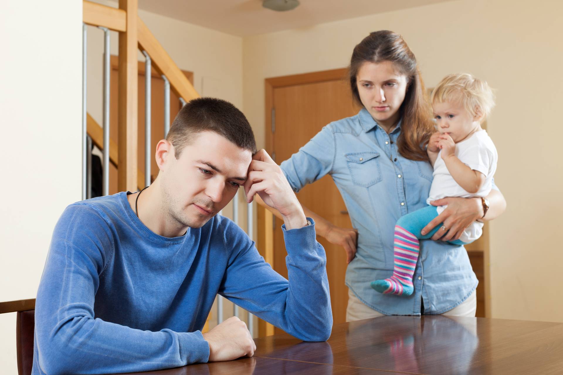 Молодая семья живет с родителями – как не испортить отношения при совместном проживании? инструкция психолога