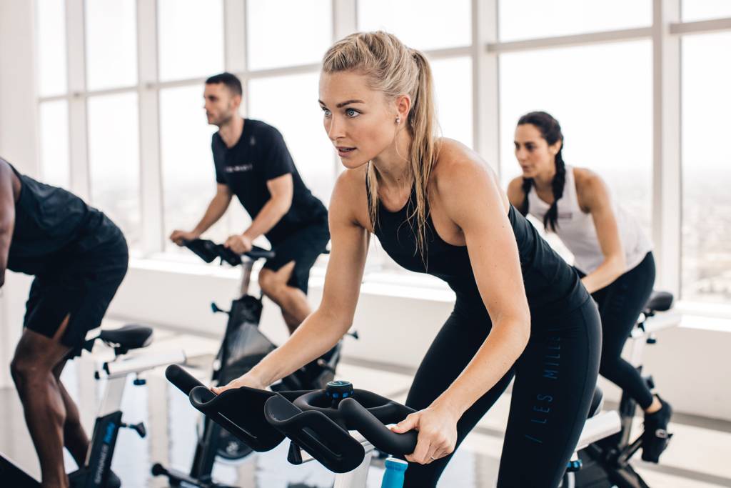 Езда на велосипеде и сайкл в клубе – похудение, здоровье и укрепление мышц