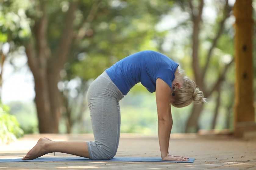 10 поз йоги для снятия стресса и при повышенной тревожности