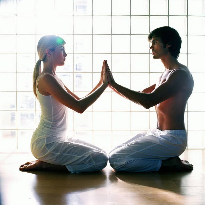 Что такое тантра йога любви: упражнения и техники