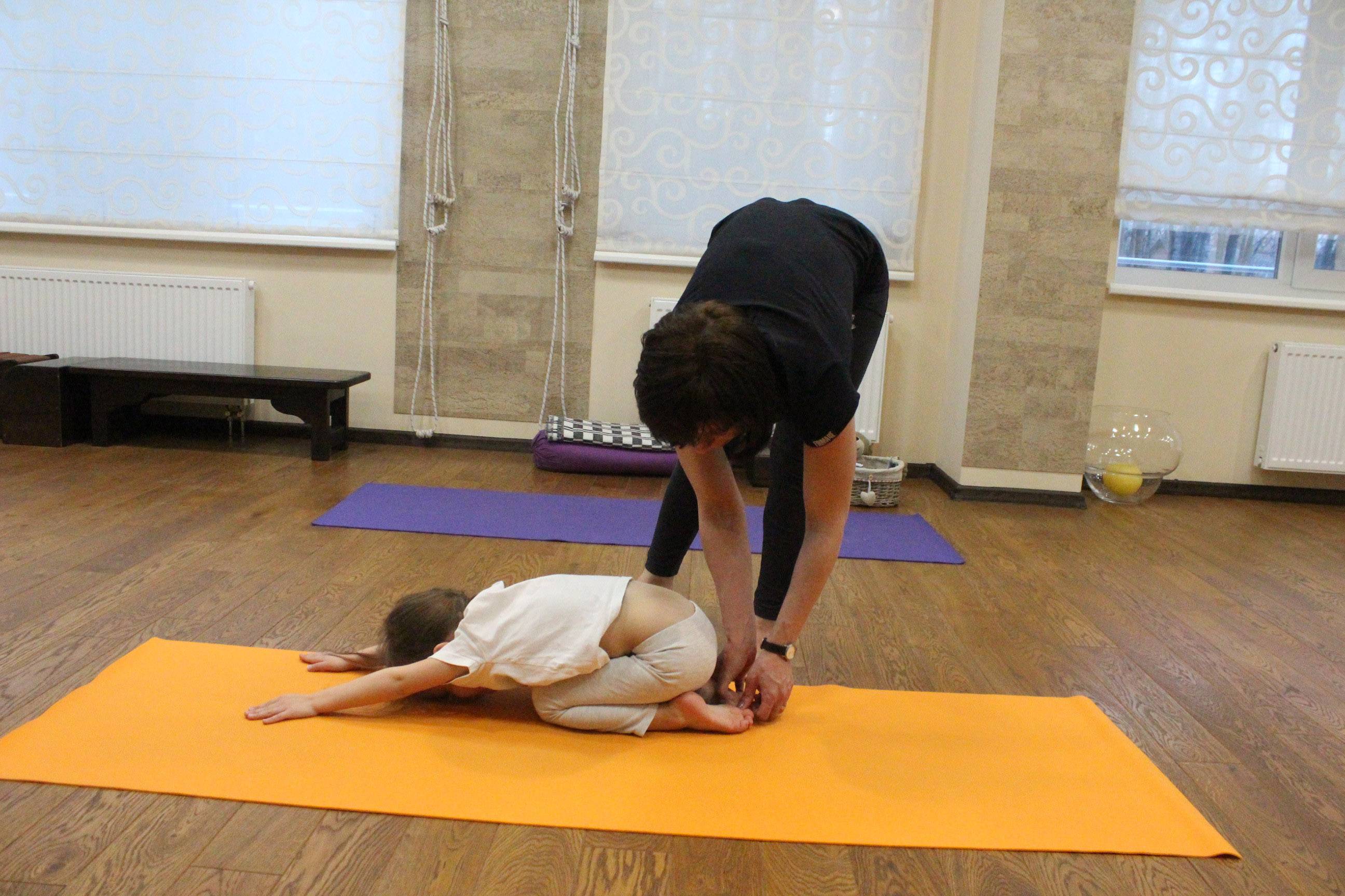 Йога. занятия и уроки йоги для детей и начинающих