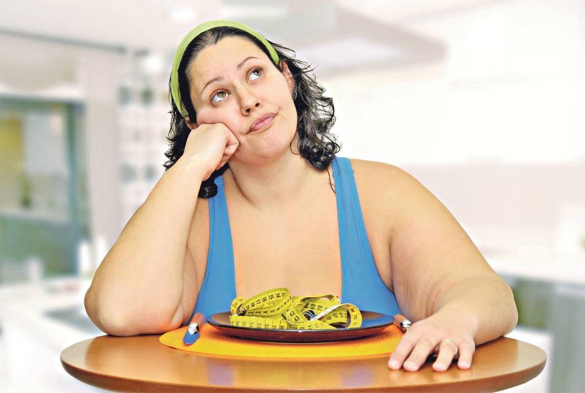 Мало ем, но толстею: 12 возможных причин непонятного набора веса