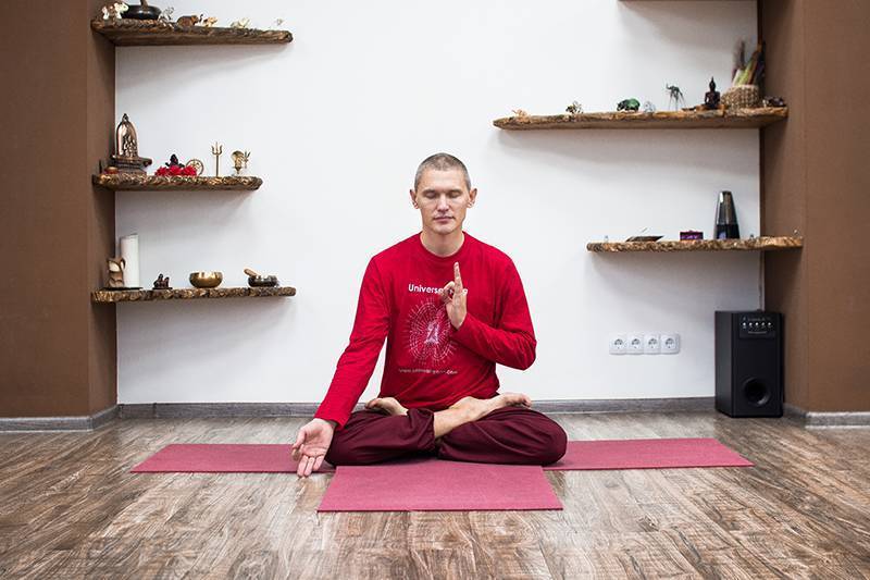 Описание гуру йоги и ее главные принципы