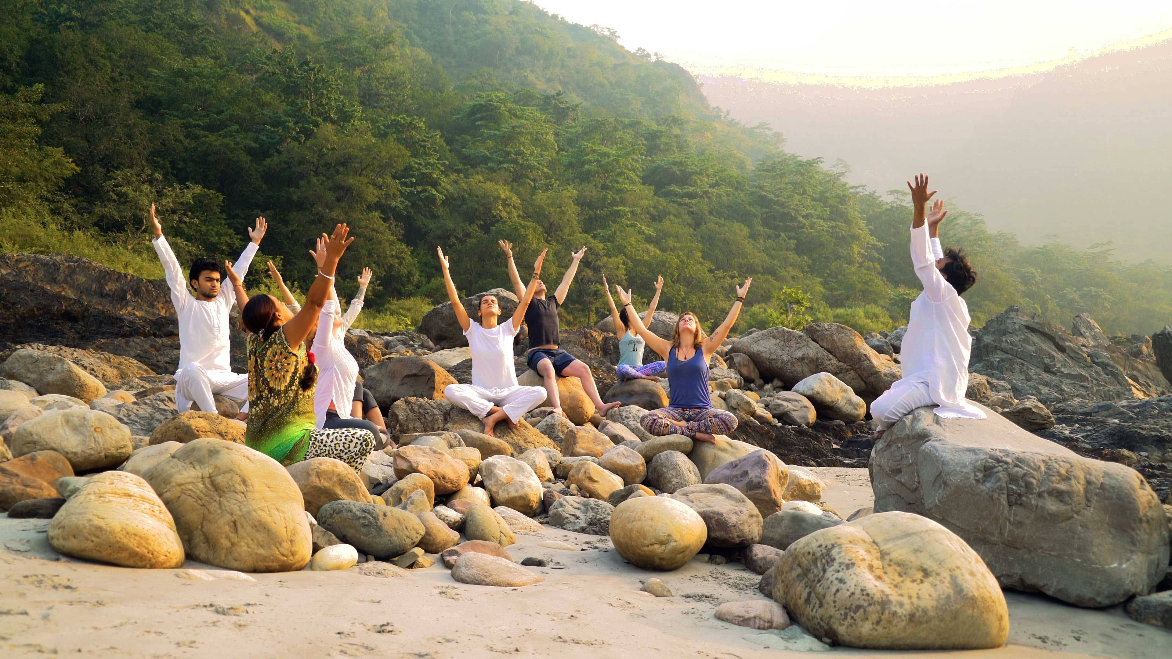 15 преимуществ йога туров в сравнении с обычным отдыхом