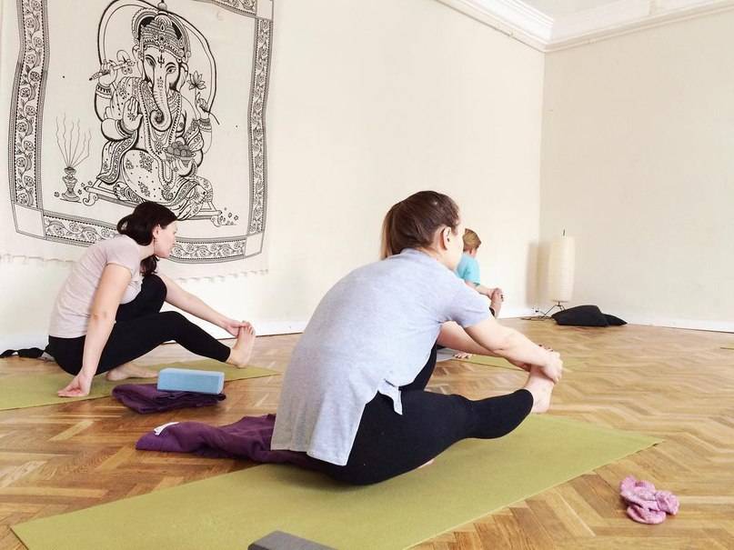 Школа йоги — путь к здоровью вместе с бойко