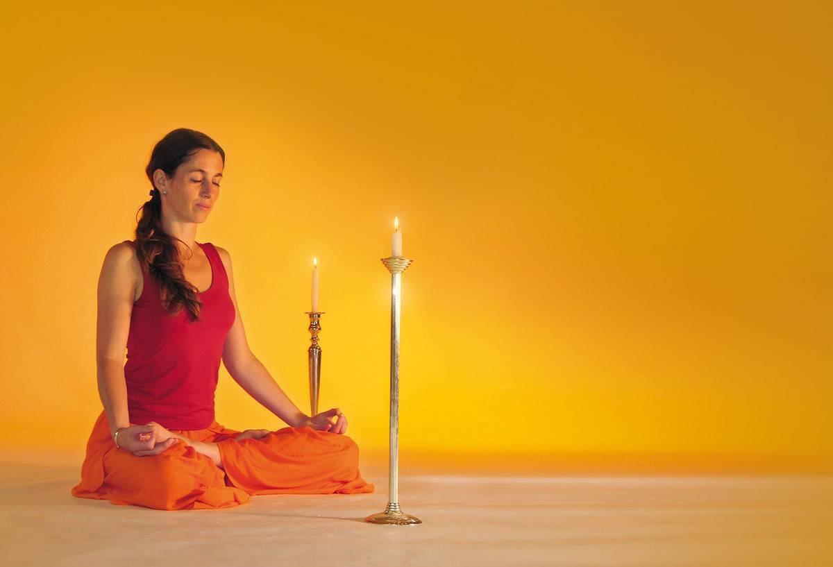 Мощная шаткарма для улучшения зрения и максимальной концентрации: Тратака или медитация на свечу