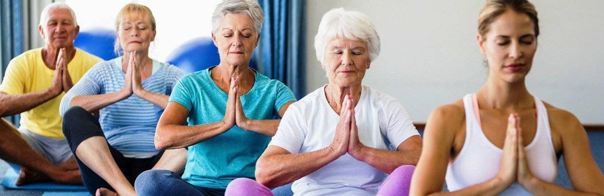Йога для пожилых людей (артур паталах): 50 — 60 лет и старше: комплекс упражнений для начинающих