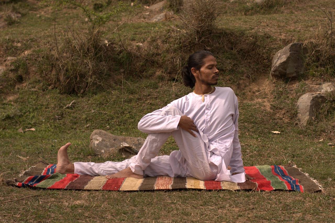Бхакти-йога: разновидности, движения, цель учения