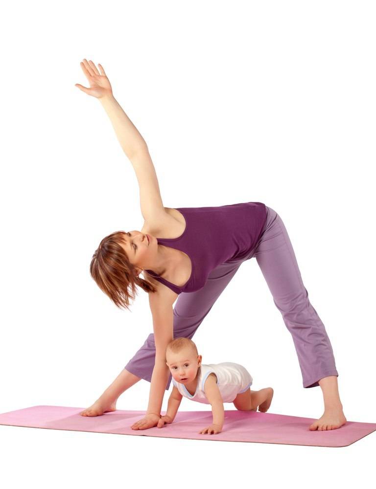 Вырастить крепкого и здорового ребенка поможет йога для мам и малышей