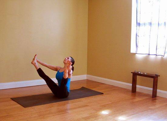 6 поз йоги, которые преобразят ваше тело