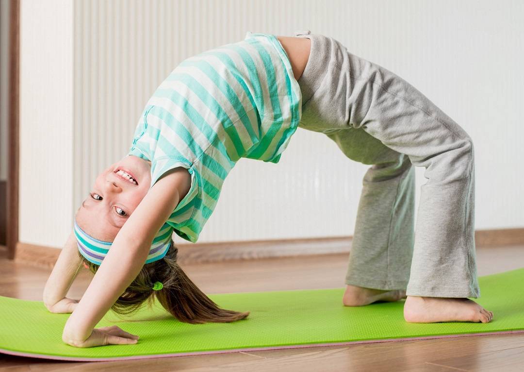 Польза йоги для детей: упражнения и правила проведения занятий