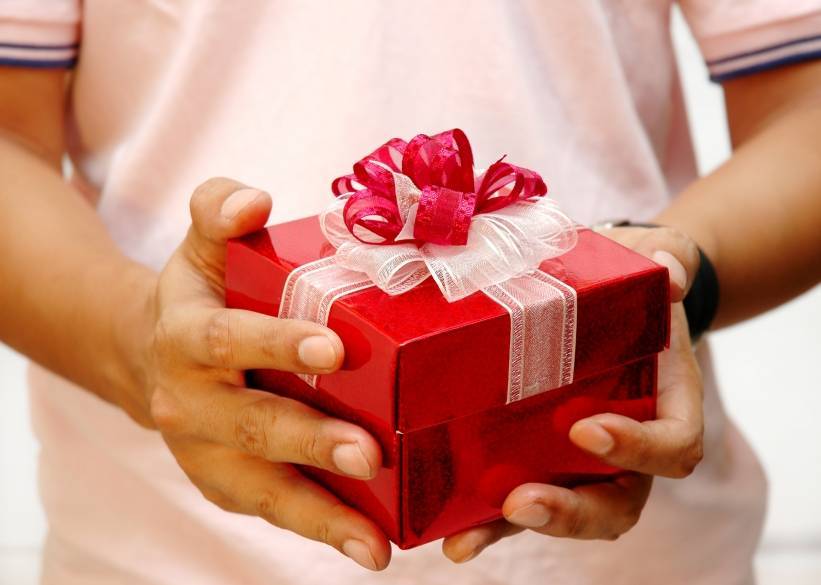 Топ 93 идеи что подарить девушке на день рождения +ещё 49 подарков