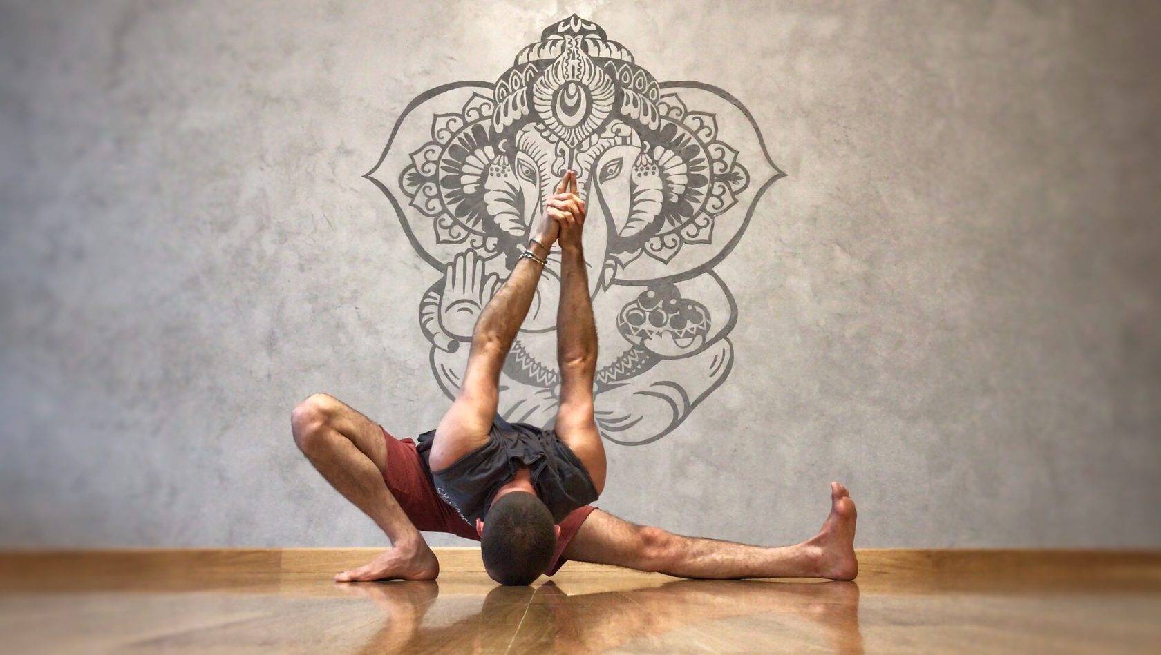 Йога для мужчин – польза от регулярных занятий и особые комплексные упражнения (70 фото)