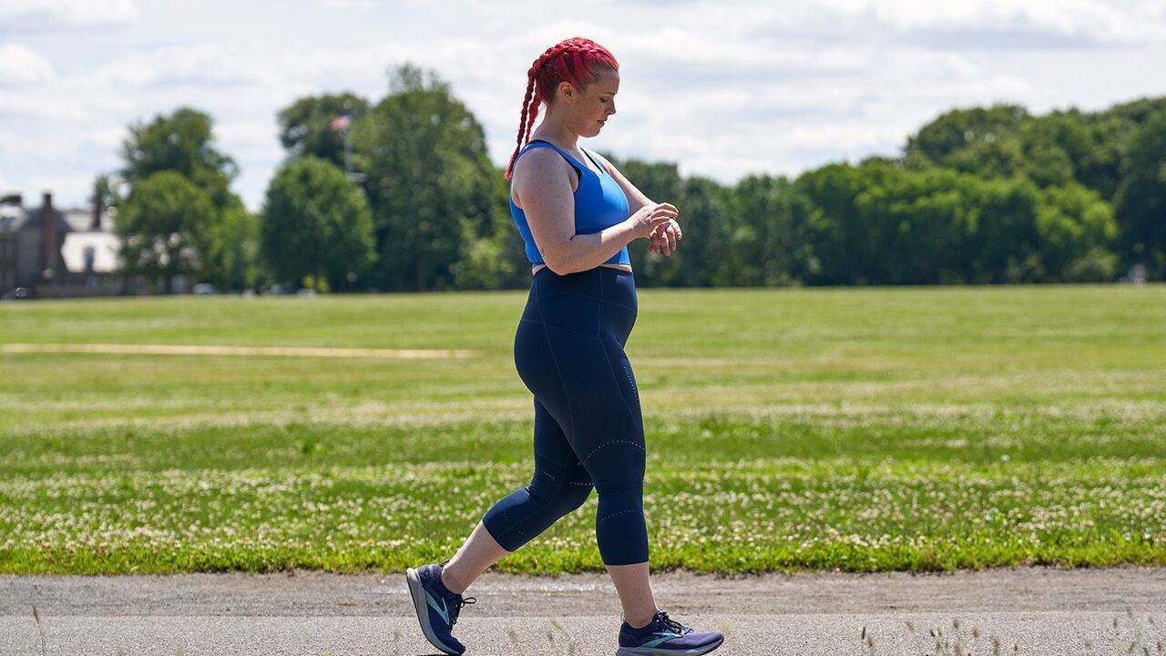 Что лучше бег или ходьба для здоровья: что полезнее и эффективнее