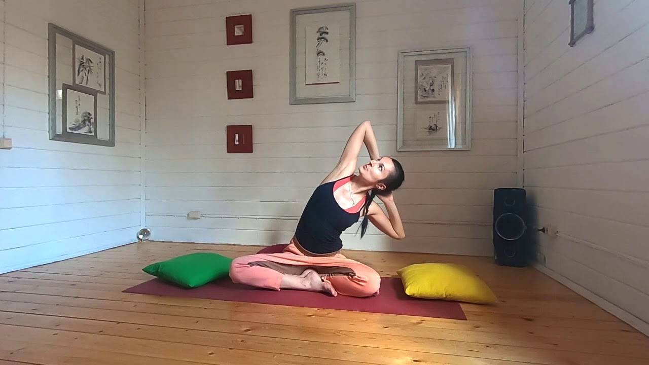 Как йога может помочь от бессонницы