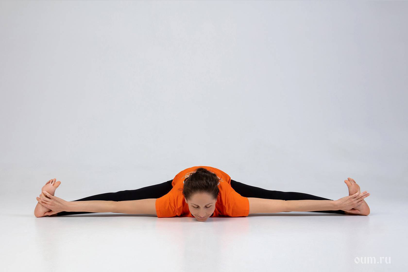 Укрепление всего тела: пурвотаннасана или поза перевернутой планки в практике йоги