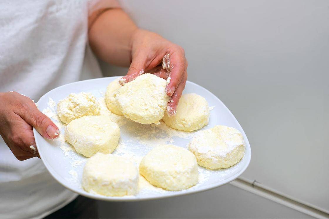 Пп-сырники в духовке — базовый рецепт с пошаговой инструкцией