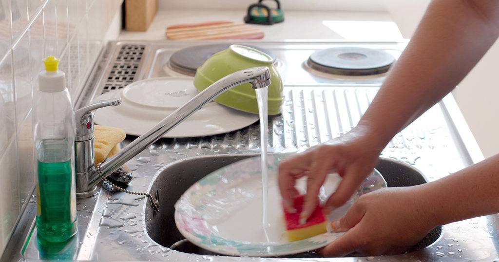 Как мыть посуду: основные правила