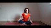 Йога при климаксе: комплексы упражнений и обучающие видео