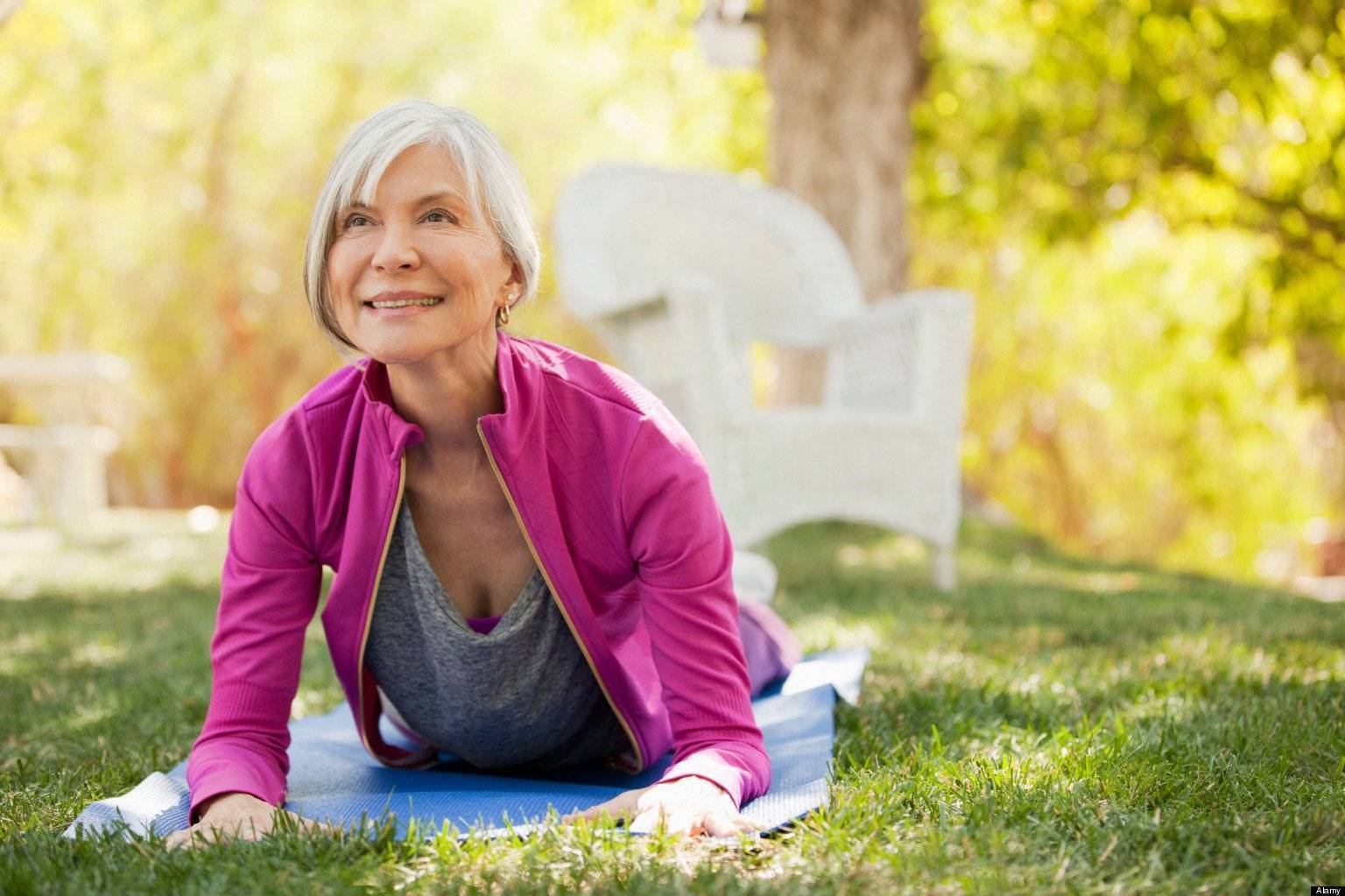 Йога для пожилых людей: комплекс упражнений, рекомендации, видео