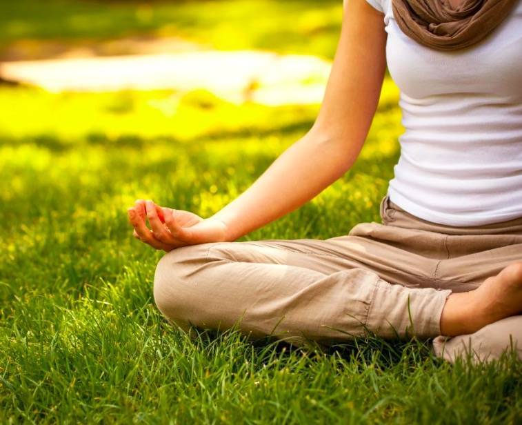 Как научиться медитировать новичкам в домашних условиях?