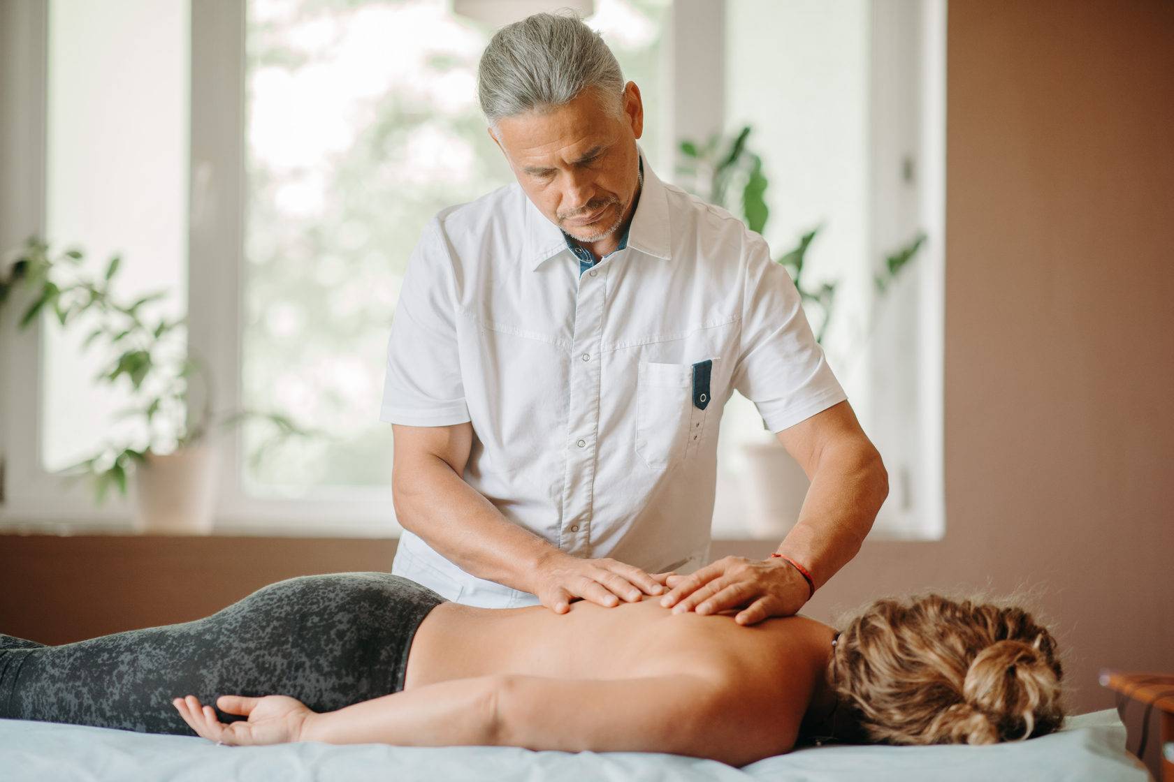 Остеопатический массаж: показания, польза, техника | заботливый доктор