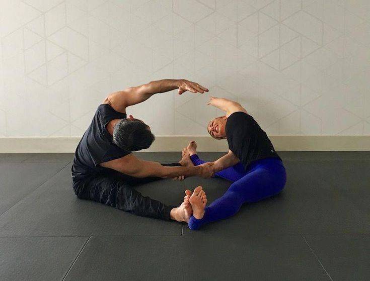 Парная йога – совместный путь к совершенству. как йога в паре укрепляет отношения, снимает зажимы и убирает комплексы