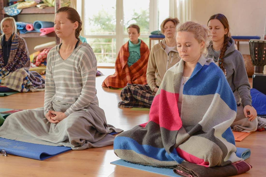 Випассана: курс 10 дней медитации по технике гоенки. отзыв.