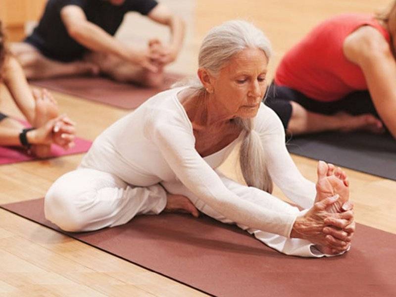 Йога для пожилых людей